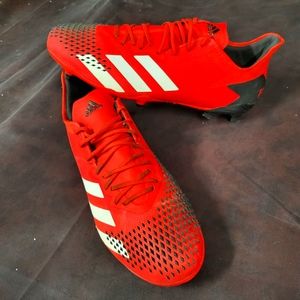 ADIDAS PREDATOR 20.2 SOCCER CLEATS.